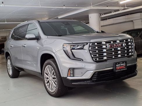 New 2026 GMC Acadia Denali w/ Super Cruise Package FWD image 3