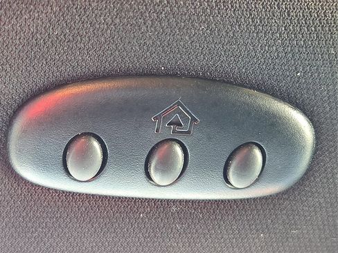 Certified 2024 Ford Edge ST-Line w/ Class II Trailer Tow Package image 20