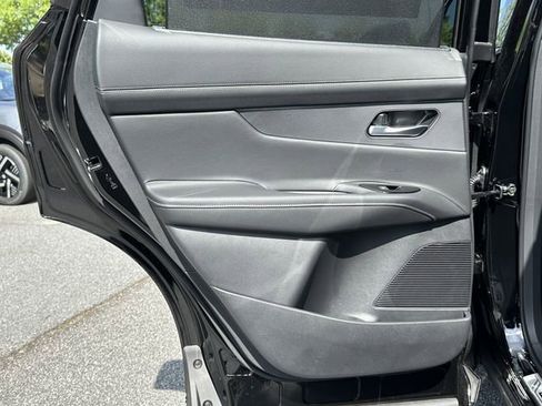 New 2026 Nissan Murano Platinum AWD/4WD image 17