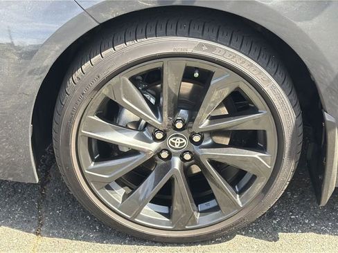 Used 2025 Toyota Corolla SE FWD image 11