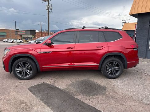 Used 2021 Volkswagen Atlas SE w/ Panoramic Sunroof Package AWD/4WD image 3