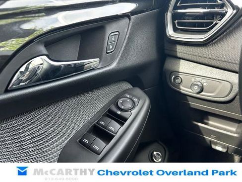 New 2026 Chevrolet TrailBlazer LT w/ Convenience Package AWD/4WD image 16