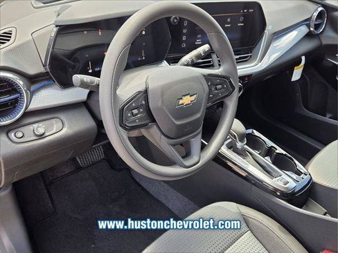 New 2026 Chevrolet Trax LT FWD image 11