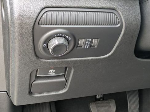 New 2026 Jeep Grand Wagoneer 4WD image 17