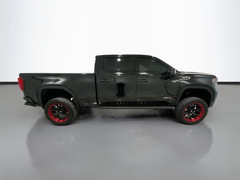 Certified 2025 GMC Sierra 1500 AT4 w/ AT4 Premium Package AWD/4WD image 8