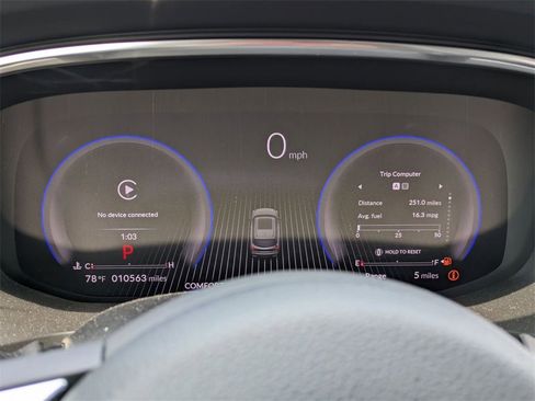 Used 2025 Acura MDX A-Spec image 17