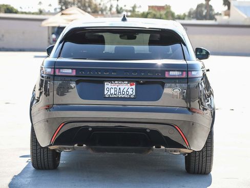 Used 2022 Land Rover Range Rover Velar R-Dynamic S image 6