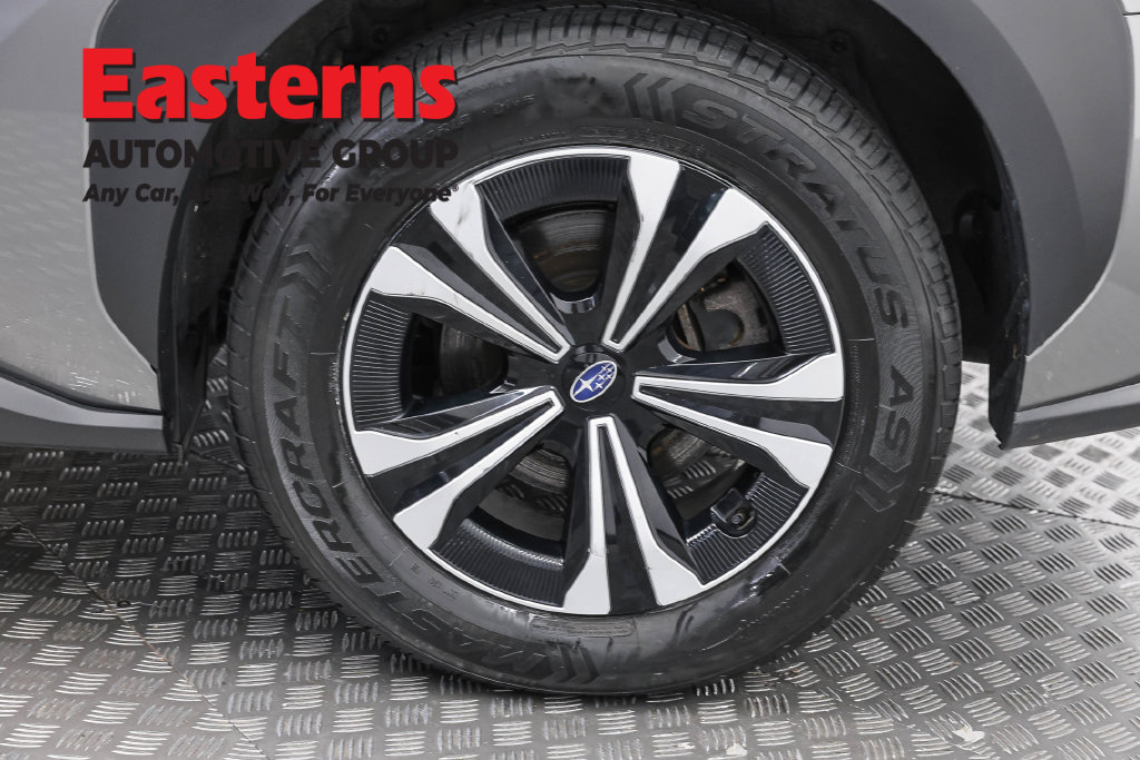 Used 2023 Subaru Solterra AWD image 32