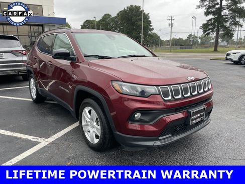 Used 2022 Jeep Compass Latitude image 7