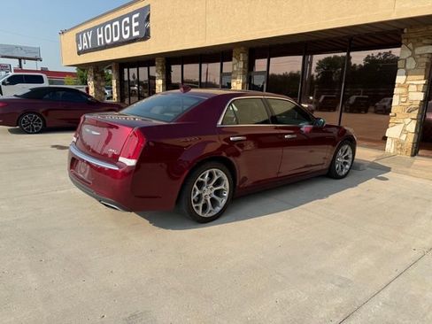 Used 2018 Chrysler 300 C w/ Sun, Sound & Nav Package RWD image 3