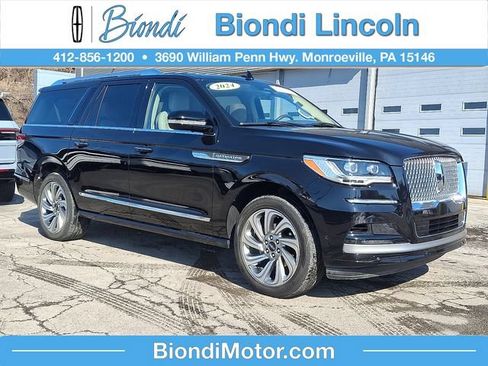 Certified 2024 Lincoln Navigator L Reserve AWD/4WD image 1
