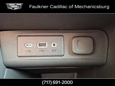Used 2023 Buick Encore GX Preferred w/ Cold Weather Comfort Package AWD/4WD image 33