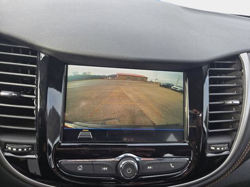Used 2018 Chevrolet Trax LS image 22