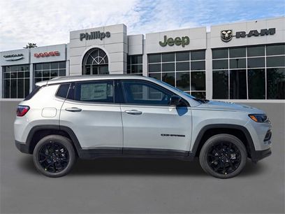 New 2026 Jeep Compass Latitude
