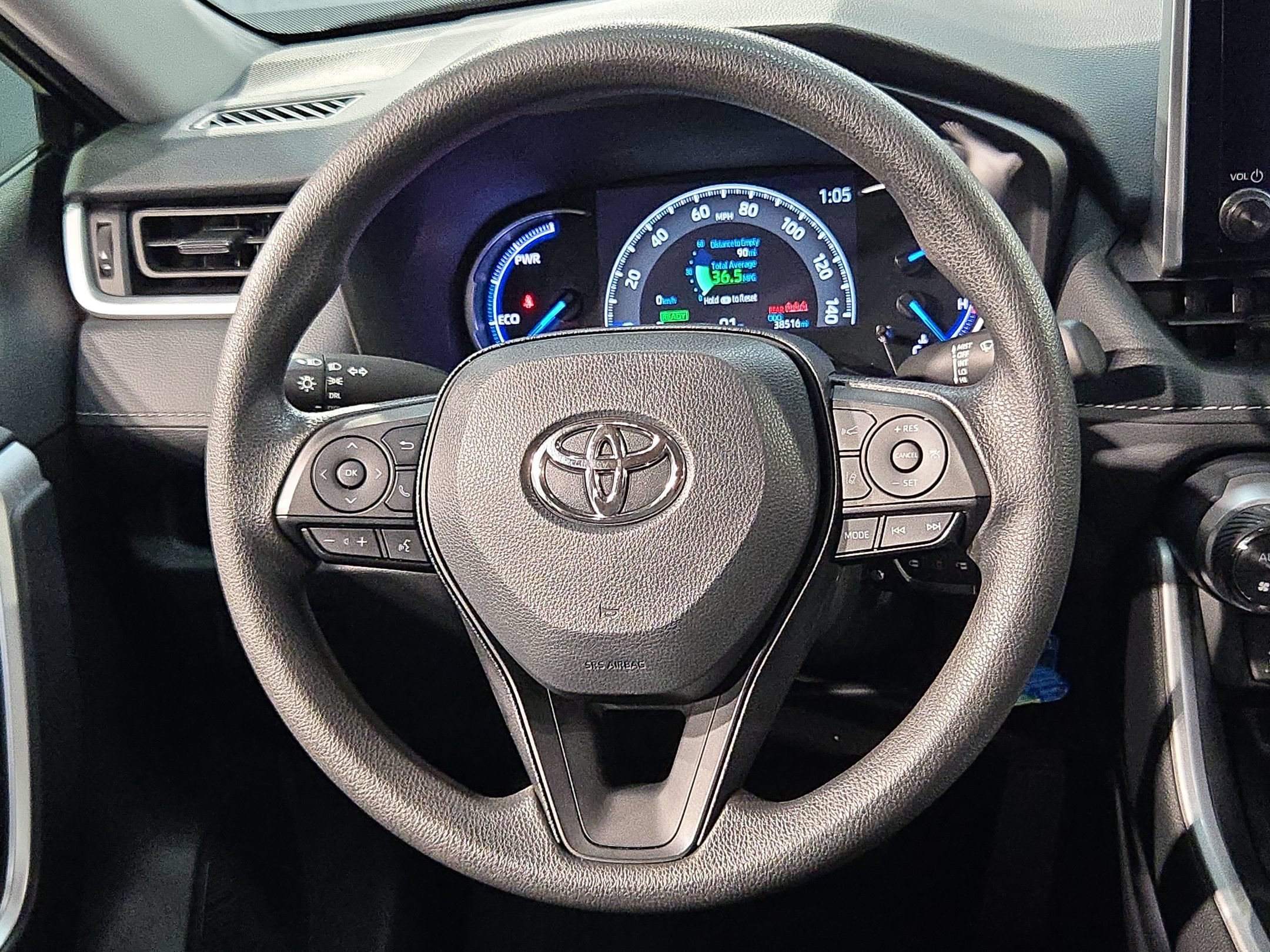 Used 2024 Toyota RAV4 LE AWD/4WD image 25