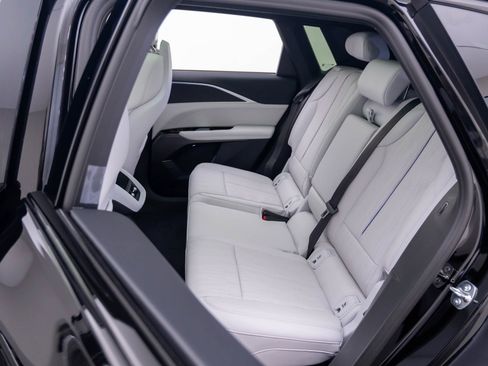 New 2026 Cadillac Lyriq Sport w/ LPO, Floor Liner Package AWD/4WD image 17