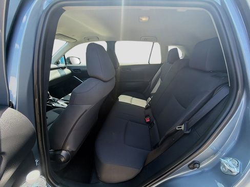 Used 2024 Toyota Corolla Cross LE FWD image 22