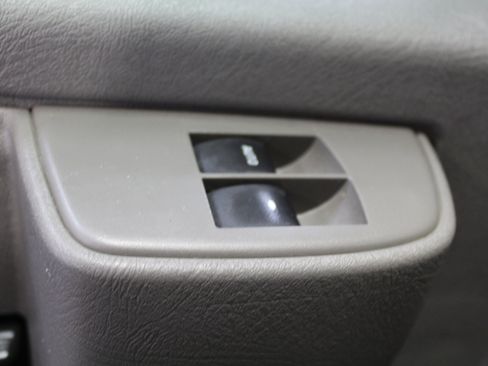 Used 2020 GMC Savana 3500 LT w/ LT Preferred Equipment Group image 19