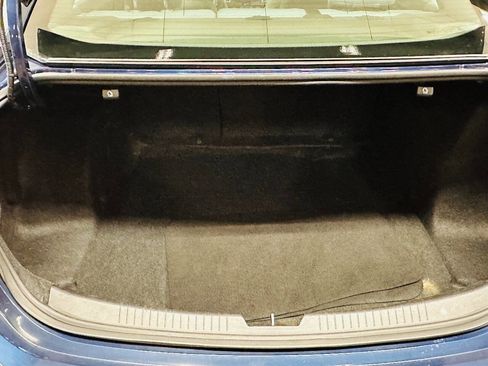 Used 2020 Chevrolet Malibu LT image 28