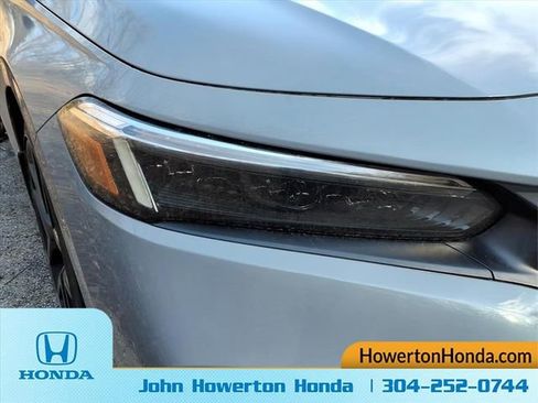 Used 2024 Honda Civic Sport image 10