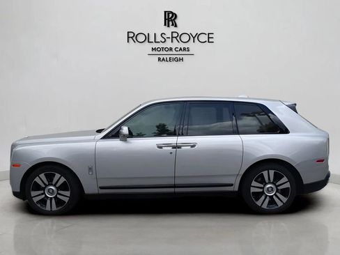 Certified 2021 Rolls-Royce Cullinan image 5
