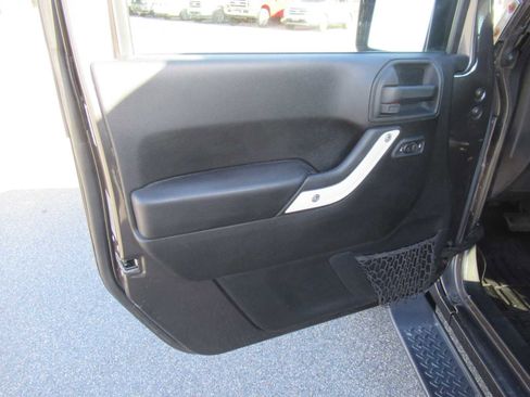 Used 2016 Jeep Wrangler Unlimited Sport w/ Quick Order Package 24S image 15