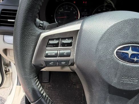 Used 2014 Subaru Crosstrek 2.0i Limited AWD/4WD image 25
