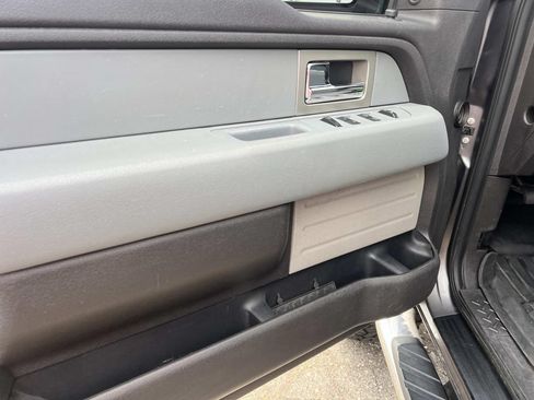 Used 2011 Ford F150 XLT w/ XLT Chrome Pkg AWD/4WD image 11