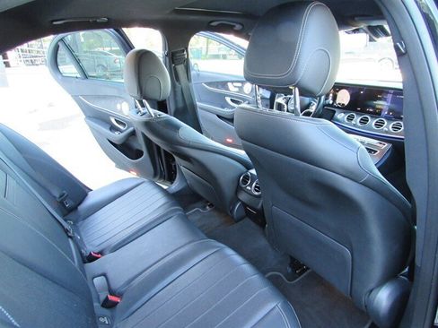 Used 2021 Mercedes-Benz E 350 Sedan image 27