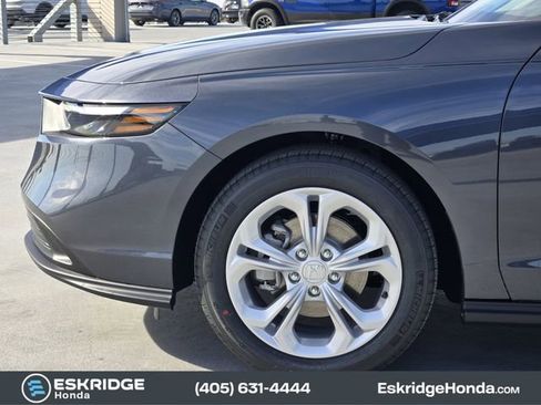 New 2025 Honda Accord LX image 5