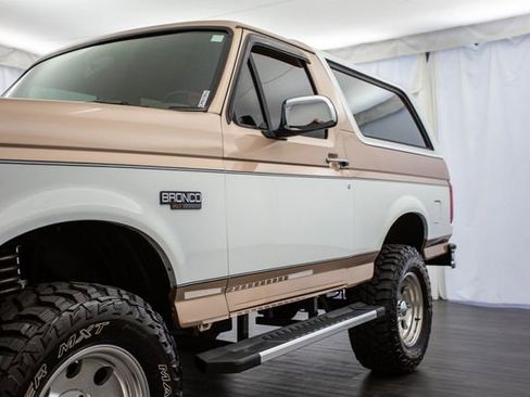 Used 1996 Ford Bronco XLT image 31