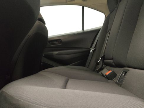 Used 2025 Toyota Corolla LE FWD image 18