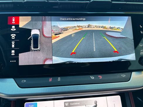 Used 2024 Jeep Wagoneer Launch Edition image 25