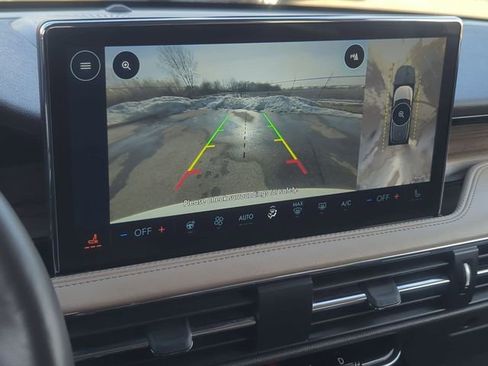 Used 2023 Lincoln Corsair Reserve w/ Equipment Group 201A image 19