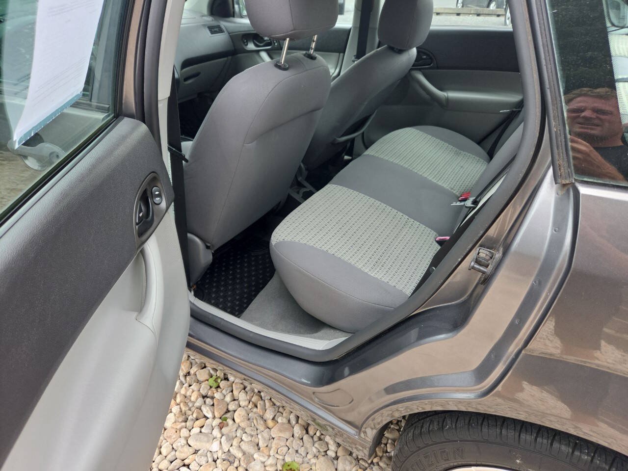 Used 2007 Ford Focus SE FWD image 20