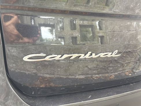 Used 2022 Kia Carnival SX Prestige FWD image 9