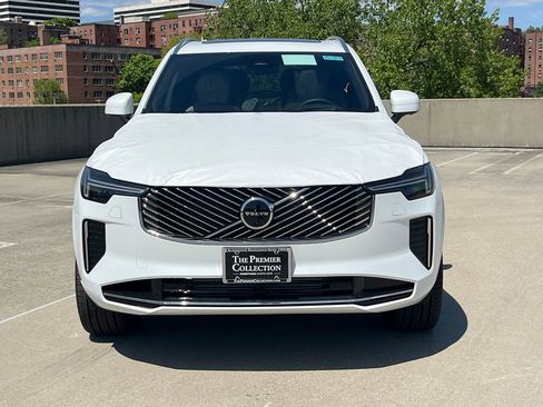 New 2026 Volvo XC90 T8 Ultra w/ Protection Package Premier AWD/4WD image 6