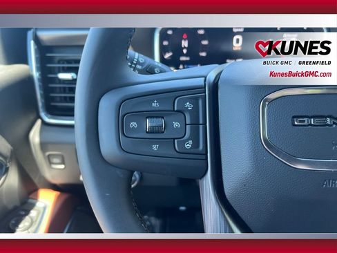 New 2026 GMC Sierra 2500 Denali Ultimate w/ LPO, Black Badging Package AWD/4WD image 20