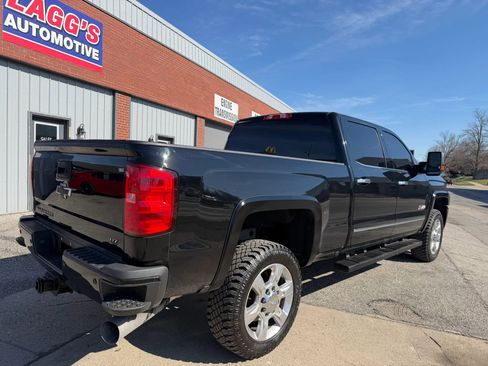 Used 2018 Chevrolet Silverado 2500 LTZ w/ Duramax Plus Package image 10