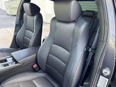 Used 2020 Honda Accord Sport image 25