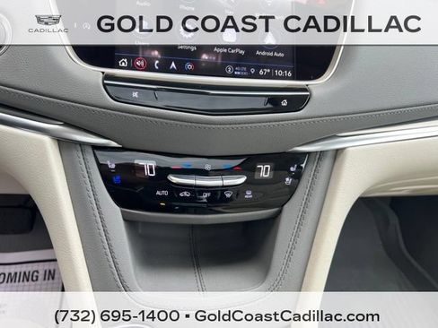 Certified 2024 Cadillac XT5 Premium Luxury w/ LPO, Floor Liner Package AWD/4WD image 25