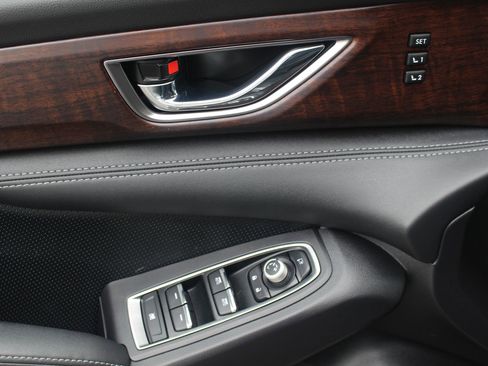 Used 2023 Subaru Ascent Touring image 18