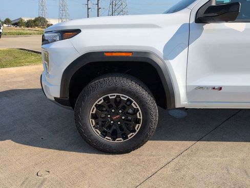 New 2026 GMC Canyon AT4 w/ Technology Plus Package image 28