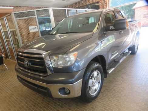 Used 2012 Toyota Tundra 4x4 Double Cab w/ Tow Pkg image 71