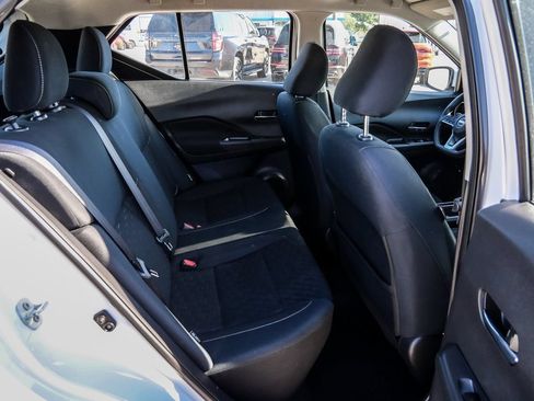 Used 2023 Nissan Kicks SV FWD image 18