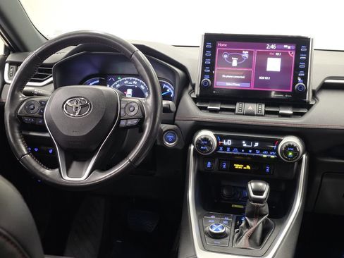 Used 2022 Toyota RAV4 XSE w/ Weather Package AWD/4WD image 5