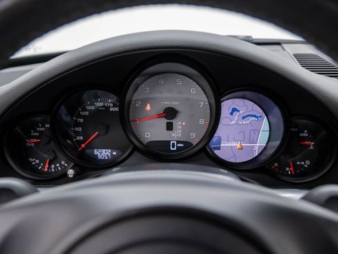 Used 2012 Porsche 911 Carrera S image 19