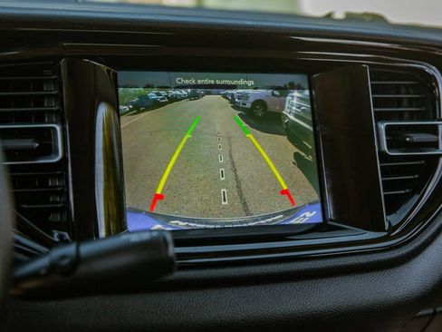 Used 2021 Dodge Durango AWD image 16