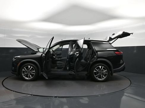 Certified 2023 INFINITI QX60 Luxe w/ Vision Package AWD/4WD image 47