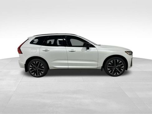 New 2026 Volvo XC60 T8 Ultra w/ Protection Package Premier AWD/4WD image 4